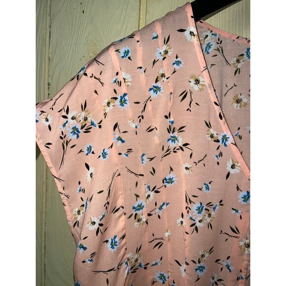 Peach Top Torrid 1X Pintuck Pleat Blouse Button Front Floral V-Neck Dolman NEW - Picture 5 of 11